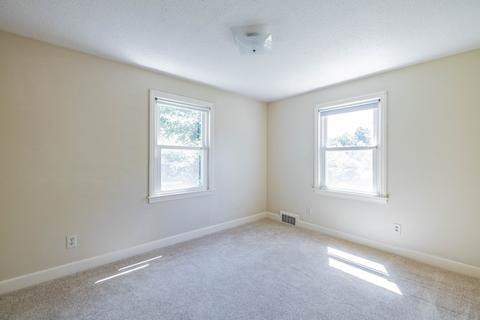68 Old Brook Rd, Springfield, MA 01118 photo 24
