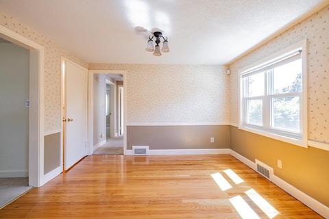 68 Old Brook Rd, Springfield, MA 01118 photo 7