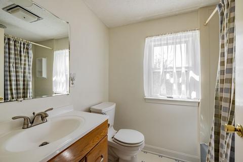 68 Old Brook Rd, Springfield, MA 01118 photo 20