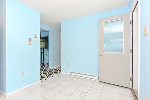 25 Harris St, Webster, MA 01570 photo 10