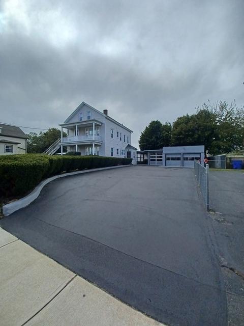 43 Cook St, Fall River, MA 02724 photo 2
