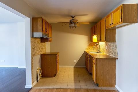 104 Johnson Rd #705, Chicopee, MA 01022 photo 7