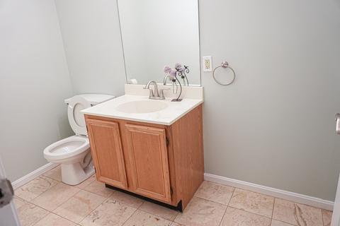 104 Johnson Rd #705, Chicopee, MA 01022 photo 9