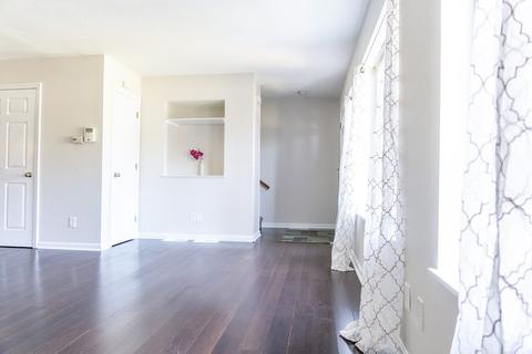 104 Johnson Rd #705, Chicopee, MA 01022 photo 2