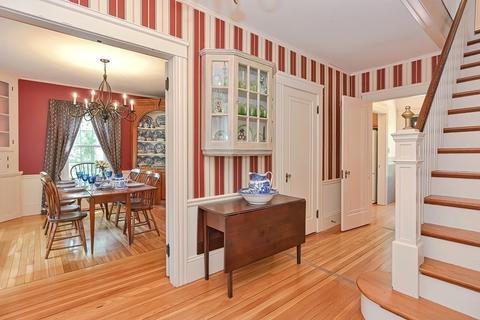 44 Payson St, Attleboro, MA 02703 photo 6