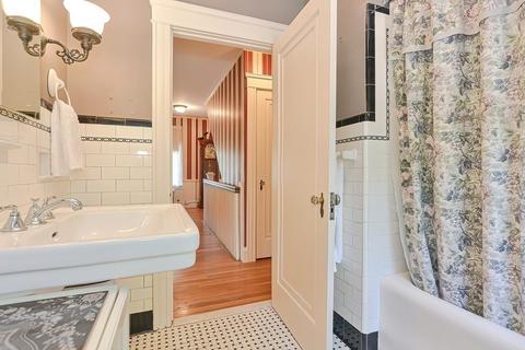44 Payson St, Attleboro, MA 02703 photo 22