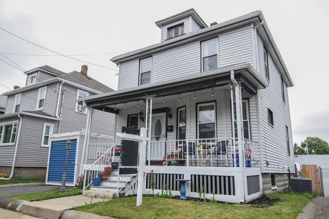 21 Freeman Ave, Everett, MA 02149 photo 1
