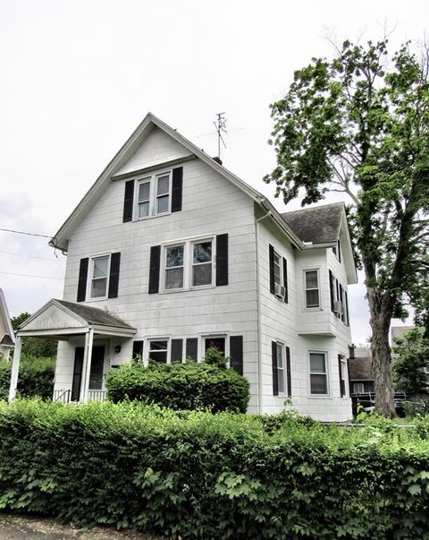 1093 Worcester St, Springfield, MA 01151 photo 2