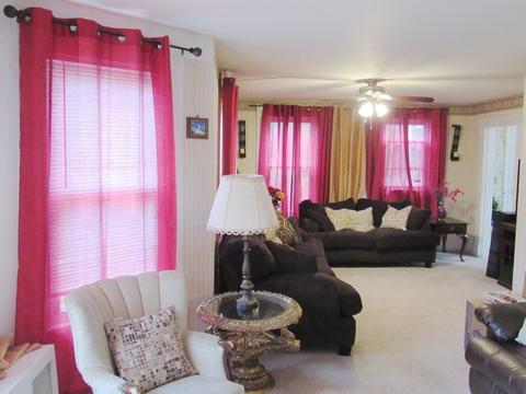 1093 Worcester St, Springfield, MA 01151 photo 12