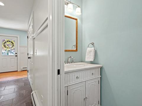 192 Manning St, Needham, MA 02494 photo 16