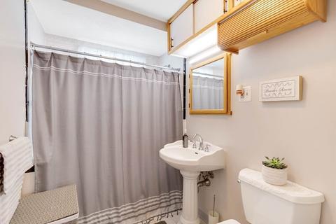 54 Everett St, Everett, MA 02149 photo 14