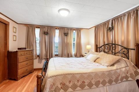 54 Everett St, Everett, MA 02149 photo 17