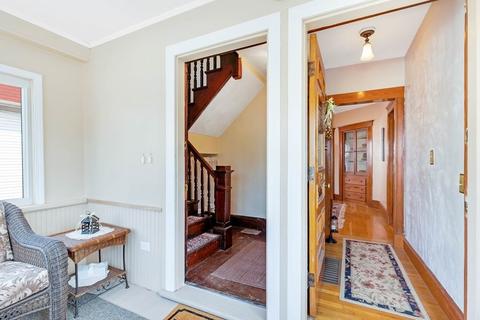 54 Everett St, Everett, MA 02149 photo 4