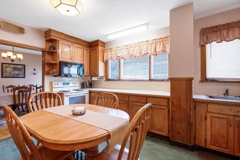54 Everett St, Everett, MA 02149 photo 9