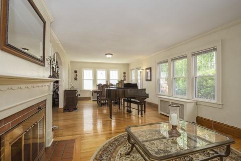 40 Colfax St, Springfield, MA 01104 photo 3