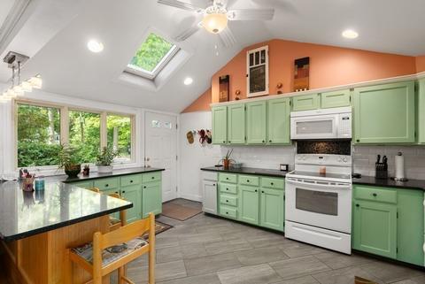 81 Sylvan Rd, Needham, MA 02492 photo 6