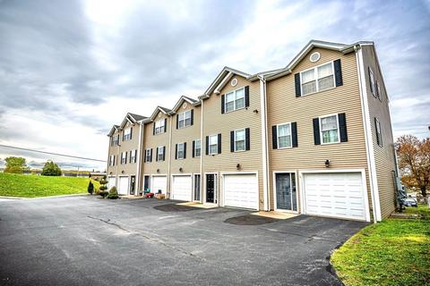 1084 Pine St #2, Fall River, MA 02723 photo 2