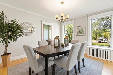 91 Pleasant St, Reading, MA 01867 photo 10