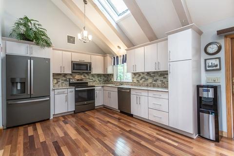 106 Plain St, Norton, MA 02766 photo 2