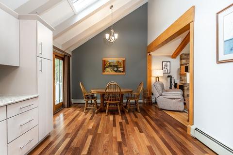 106 Plain St, Norton, MA 02766 photo 4
