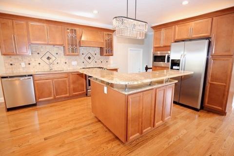 231 Common St, Braintree, MA 02184 photo 4