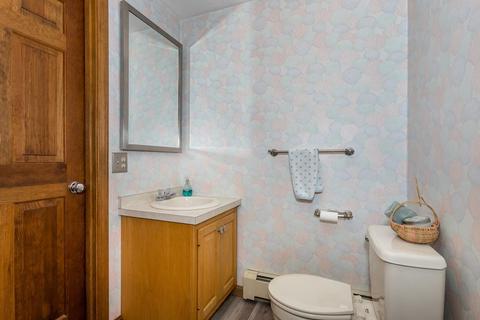 48 Pleasant Cir, Canton, MA 02021 photo 17