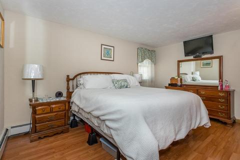 48 Pleasant Cir, Canton, MA 02021 photo 12