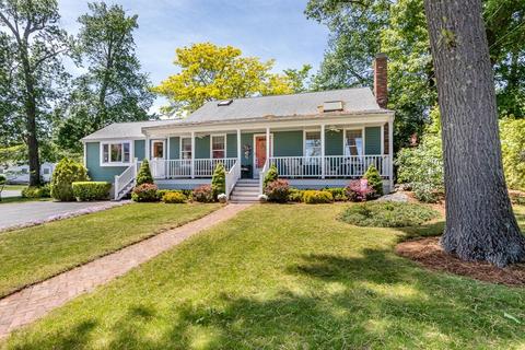 48 Pleasant Cir, Canton, MA 02021 photo 2