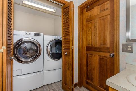 48 Pleasant Cir, Canton, MA 02021 photo 18