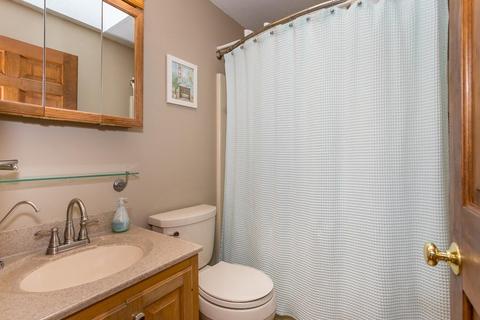 48 Pleasant Cir, Canton, MA 02021 photo 15