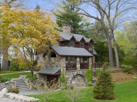 72 Dover Rd, Wellesley, MA 02482 photo 1