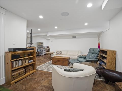 72 Dover Rd, Wellesley, MA 02482 photo 25