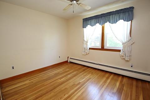 23 School St, Saugus, MA 01906 photo 17