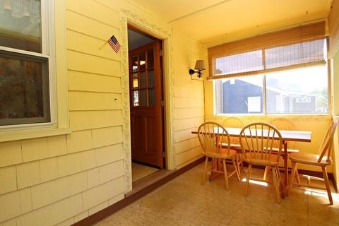 23 School St, Saugus, MA 01906 photo 9