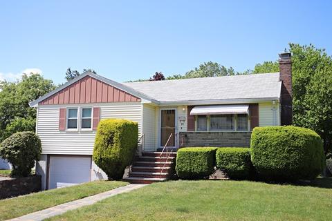 23 School St, Saugus, MA 01906 photo 1