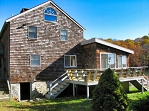 63 Leonard St, Gloucester, MA 01930 photo 8