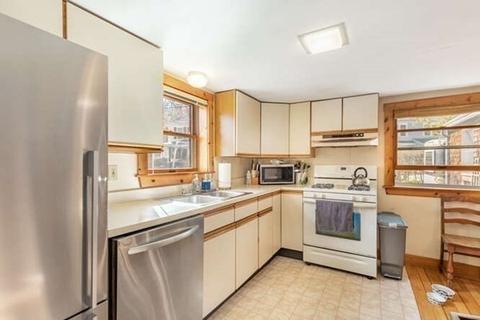 63 Leonard St, Gloucester, MA 01930 photo 21