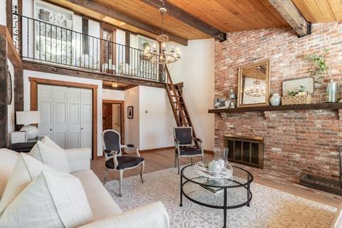 90 Prospect St, Reading, MA 01867 photo 13