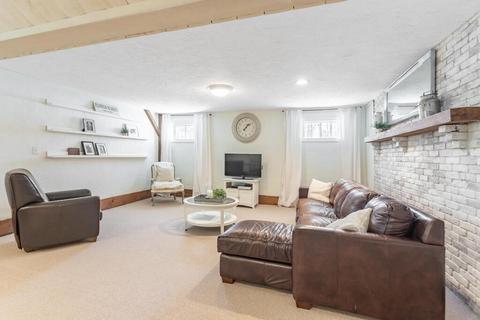 90 Prospect St, Reading, MA 01867 photo 25