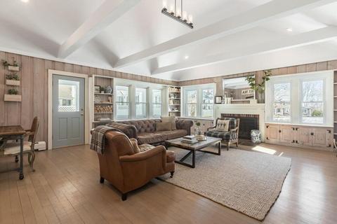 90 Prospect St, Reading, MA 01867 photo 4