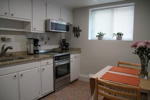 32 Westgate Rd #2, Chestnut Hill, MA 02467 photo 6