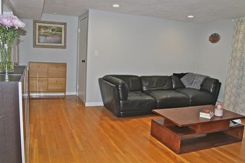 32 Westgate Rd #2, Chestnut Hill, MA 02467 photo 4