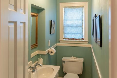99 Tedesco St, Marblehead, MA 01945 photo 25
