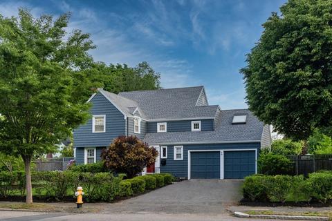 99 Tedesco St, Marblehead, MA 01945 photo 1
