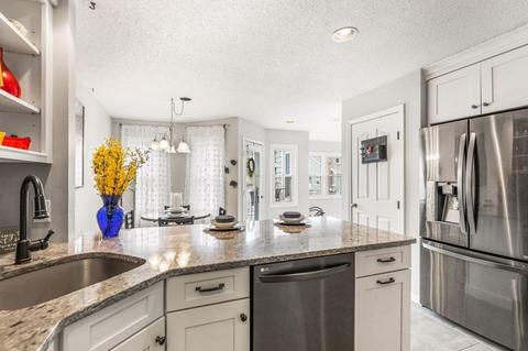 9 Carnation Cir #B, Reading, MA 01867 photo 14