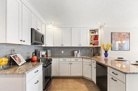 9 Carnation Cir #B, Reading, MA 01867 photo 13