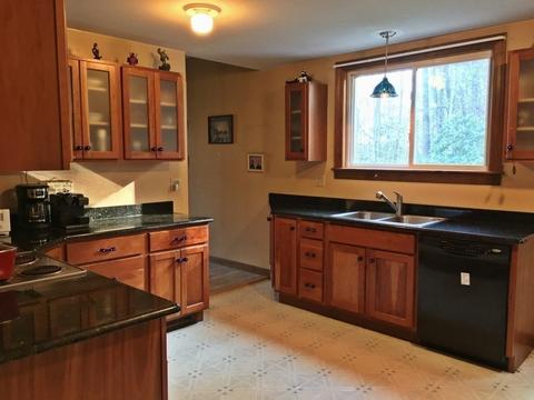4 Wells St, Erving, MA 01344 photo 9