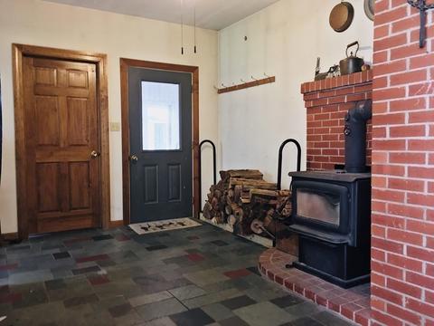 4 Wells St, Erving, MA 01344 photo 6