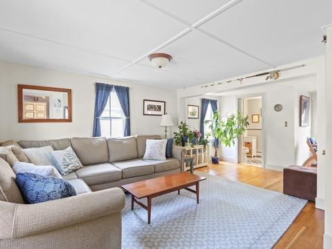 2 Jackson Pl, Framingham, MA 01701 photo 5