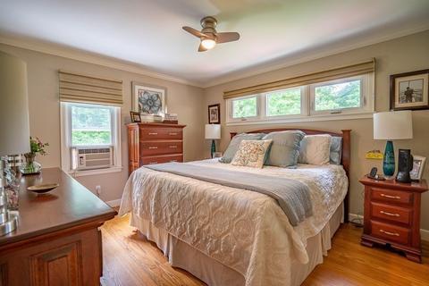 150 Manchester Ter, Springfield, MA 01108 photo 13